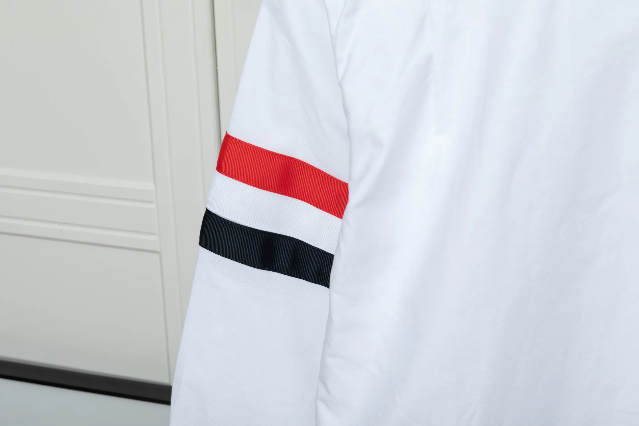 THOM BROWNE Classic ， Quality。 ：Blue White Sizes：0-4